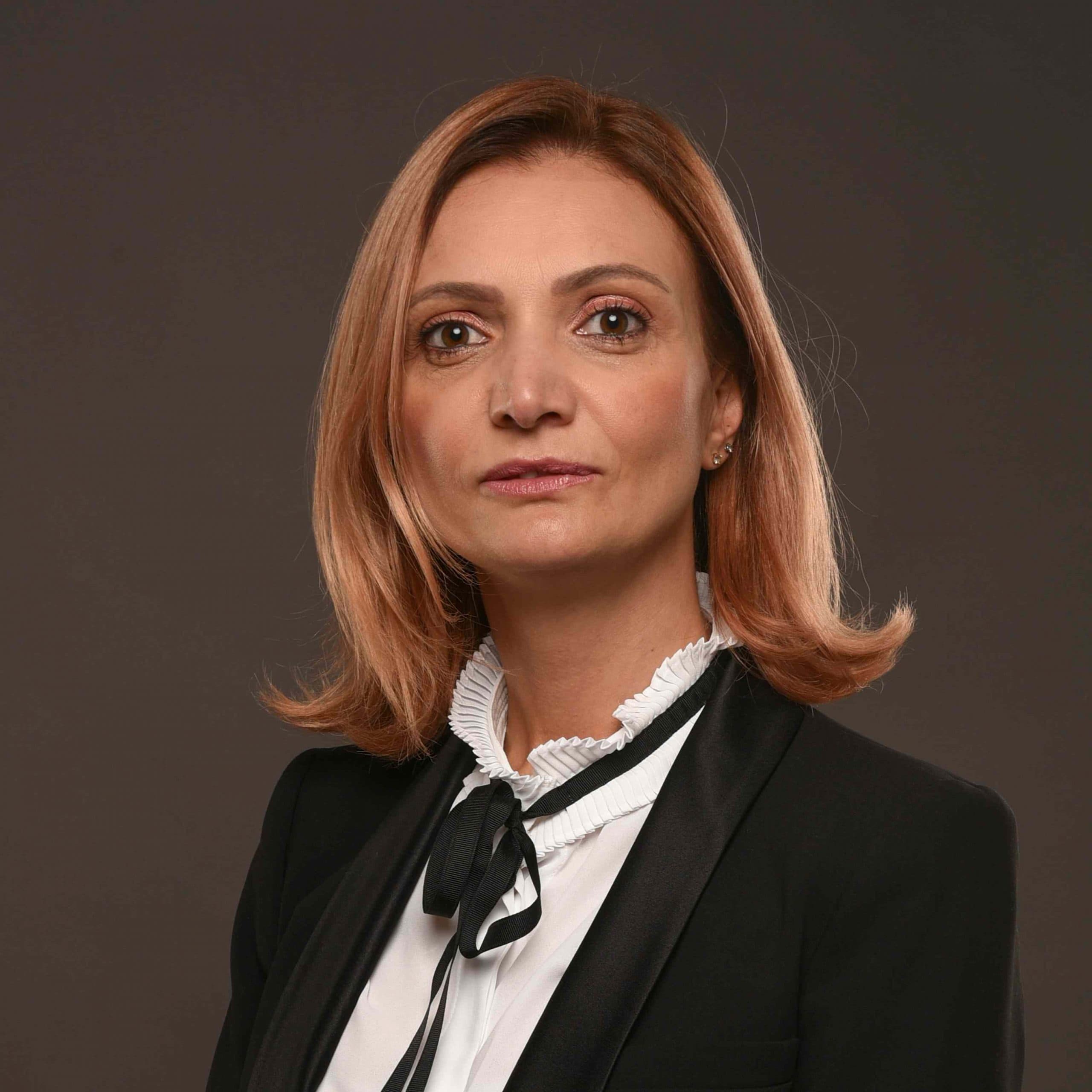 Larisa Claru 11zon scaled