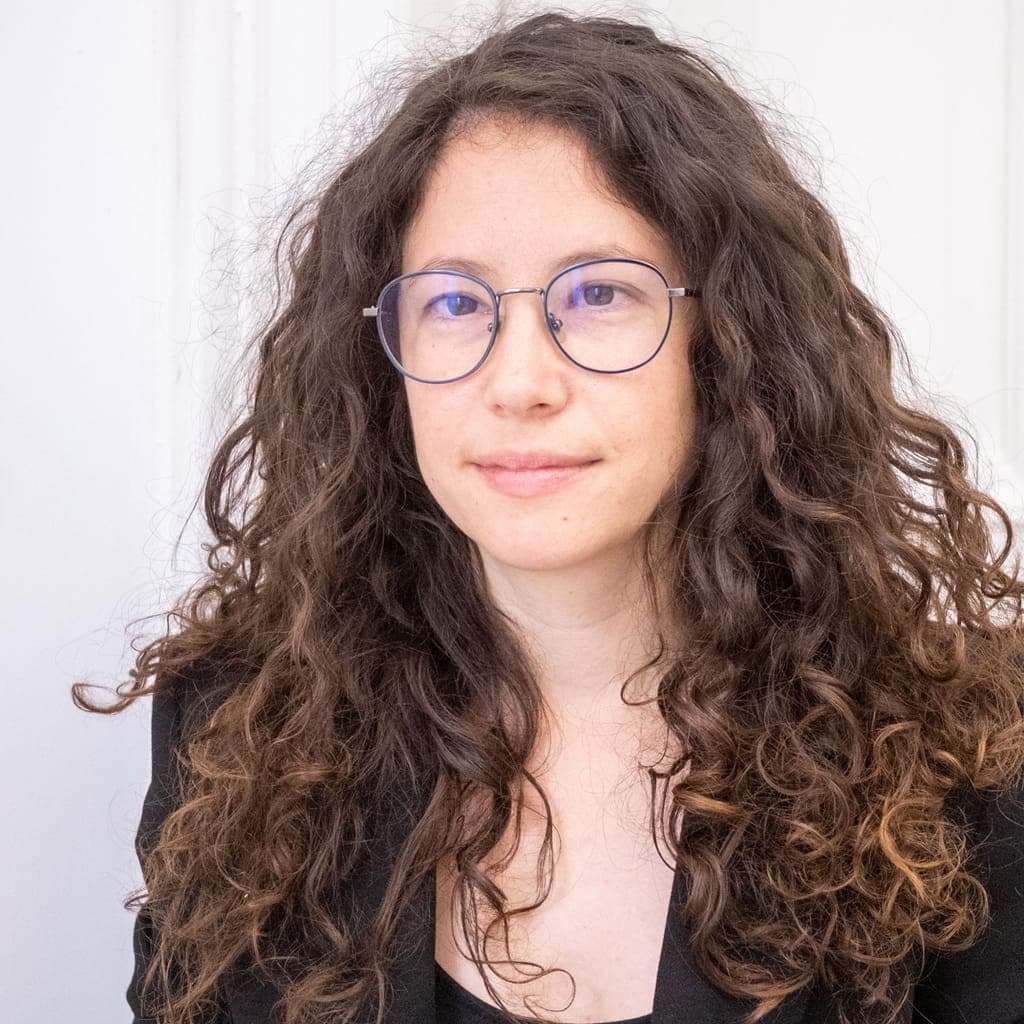 Raluca Dumitrescu ATSI site 3124